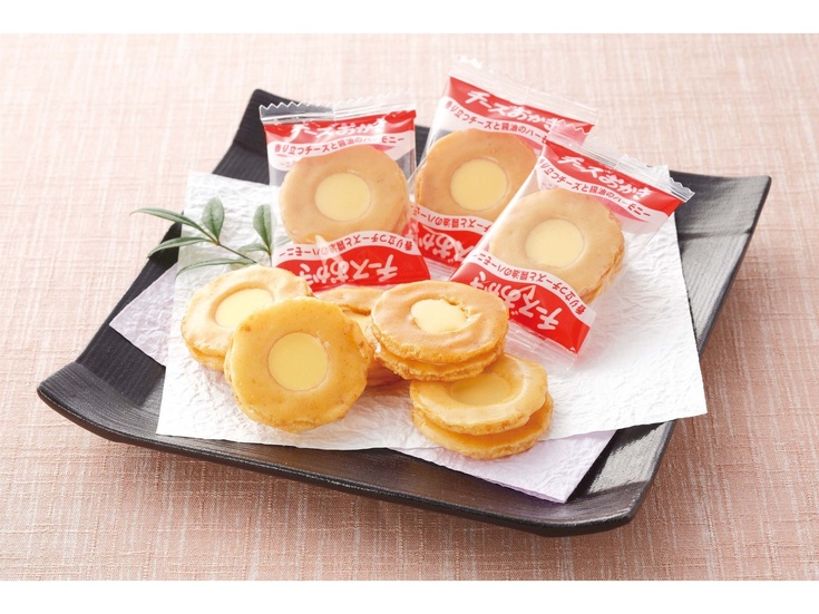 banh-gao-Bourbon-Okakai- pho-mai-81g.jpg